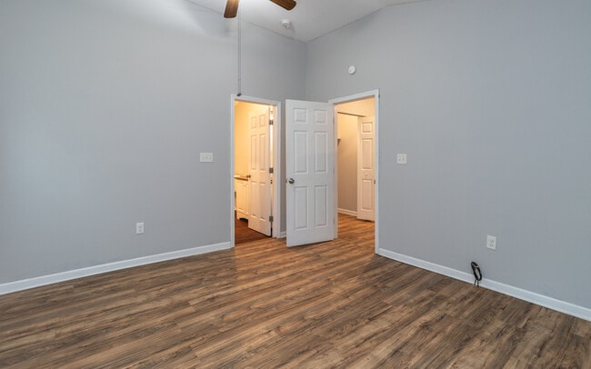 Building Photo - 3009 Sevier Ave