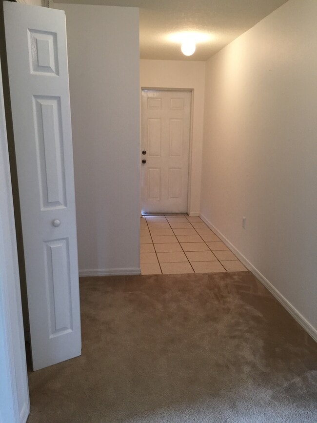 Building Photo - 436 Red Hawk Loop