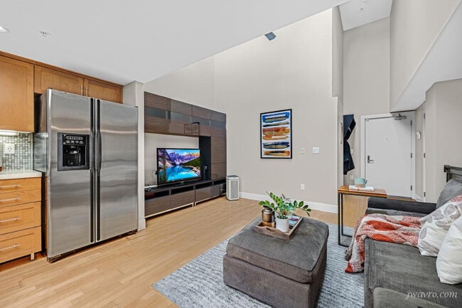 Building Photo - 68 Harriet St