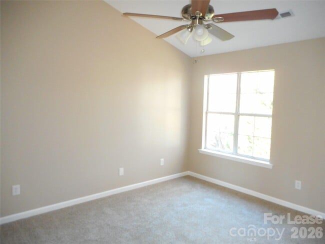 Building Photo - 6611 Flat Creek Dr