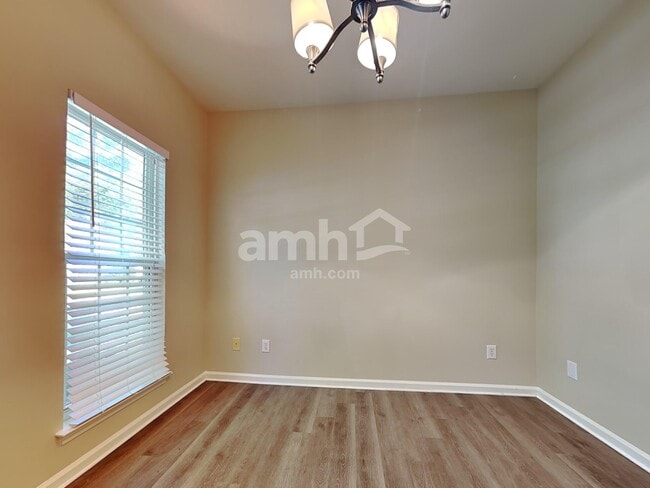 Building Photo - 13531 Toka Ct