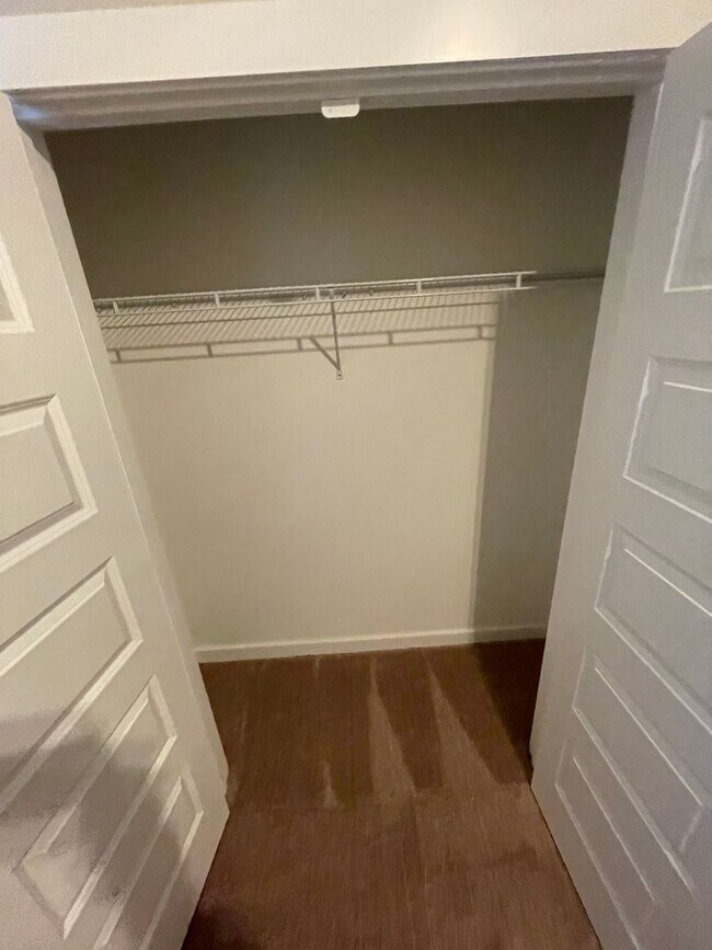 Building Photo - Home for Rent in Oak Grove, AL!!! Available to View with 48 Hour Notice!!!