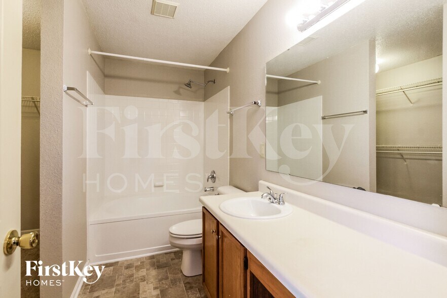 Building Photo - 6549 Black Antler Dr