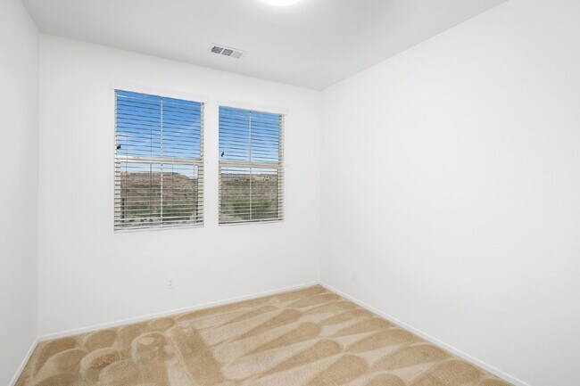 Building Photo - Village of Escaya - 3 Br 2.5 Ba - 2 car attached garage - must see this fabulous community!