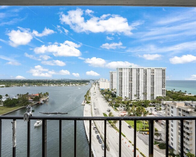 Building Photo - 1400 S Ocean Dr