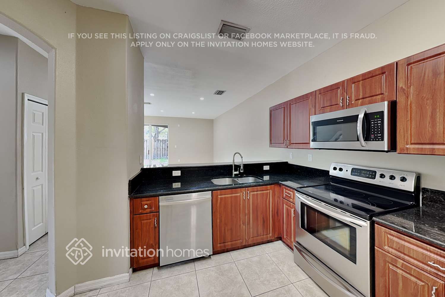 Building Photo - 15307 SW 88th Terrace