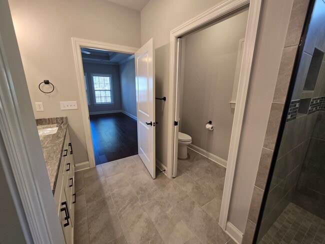 Building Photo - Gorgeous 3 Bedroom, 3 Bath Home Built in 2021- Madison, Alabama
