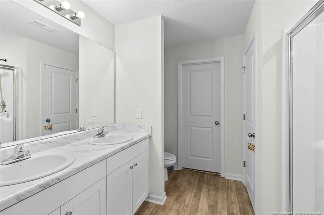 Building Photo - 4993 Blue Springs Rd