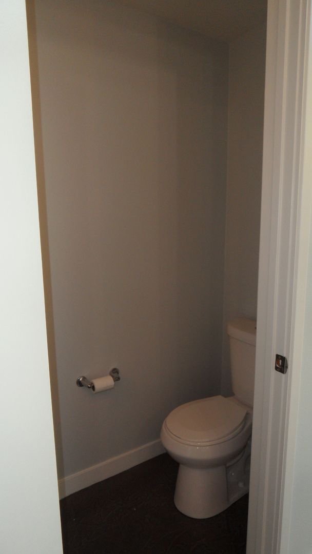 Building Photo - Office Space Living 2 BR 2.5 BA Attached 2 Car Garage