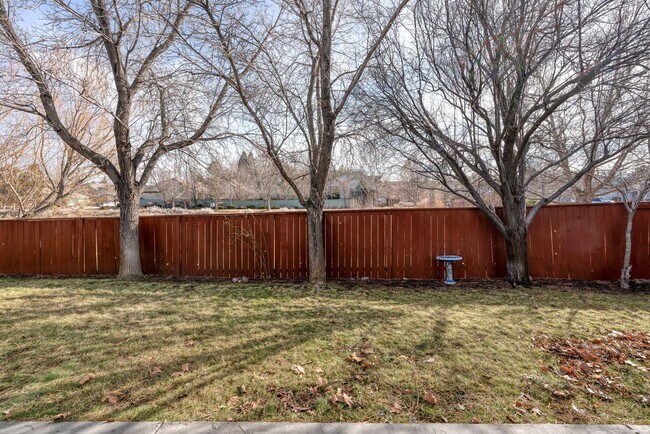 Building Photo - 6328 Windy Meadow Dr