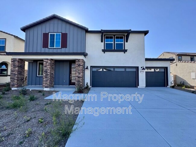 Primary Photo - 30769 Valley Heights Dr.