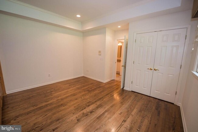 Building Photo - 5482 Royal Mile Blvd