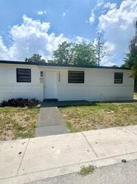 Building Photo - 15350 NE 14th Ct