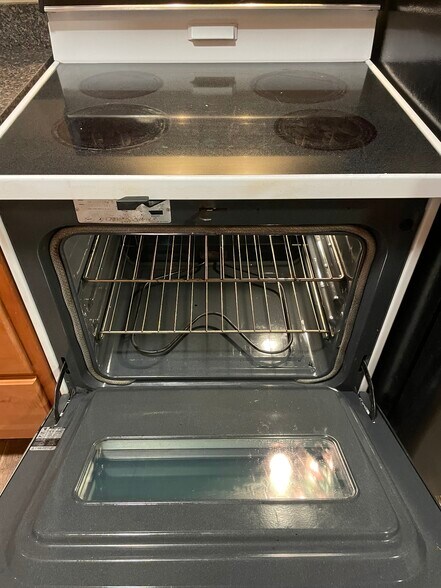 Building Photo - 1234 Isabella St