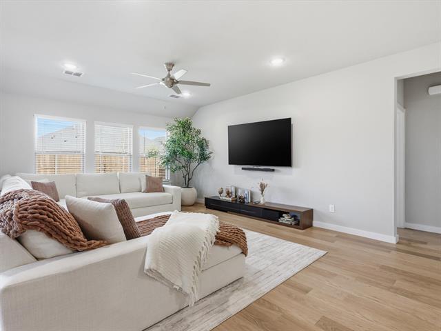 Building Photo - 530 Chambers Wy Dr