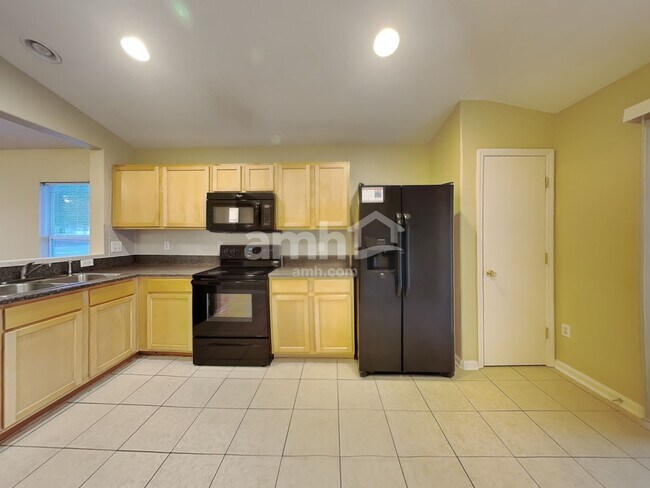 Building Photo - 76298 Long Pond Loop