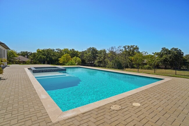 Building Photo - 13297 Roanoke Rd