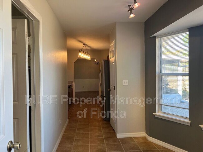 Building Photo - 112 Pecan Run