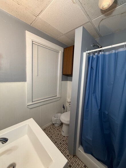 Building Photo - 126 Pierce St