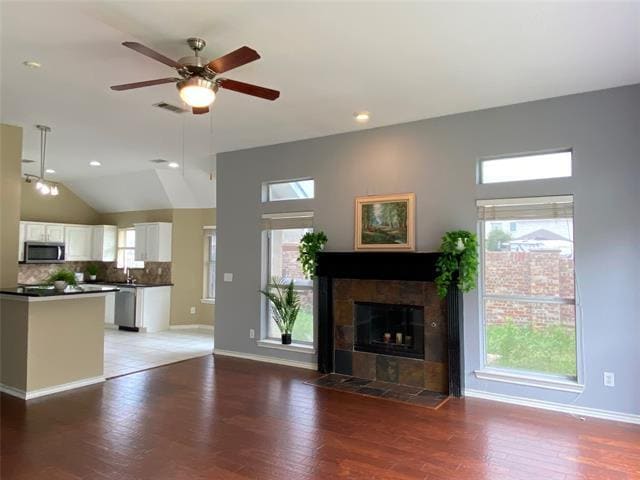 Building Photo - 4700 Glen Echo Dr