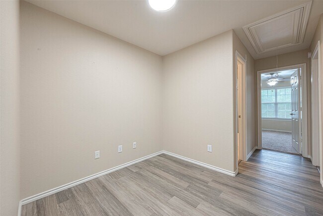 Building Photo - 24630 Folkstone Cir