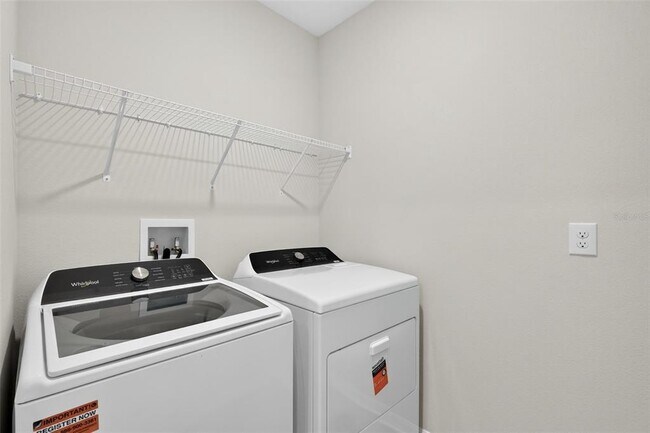 Building Photo - 10924 Rabbit Grv Trl