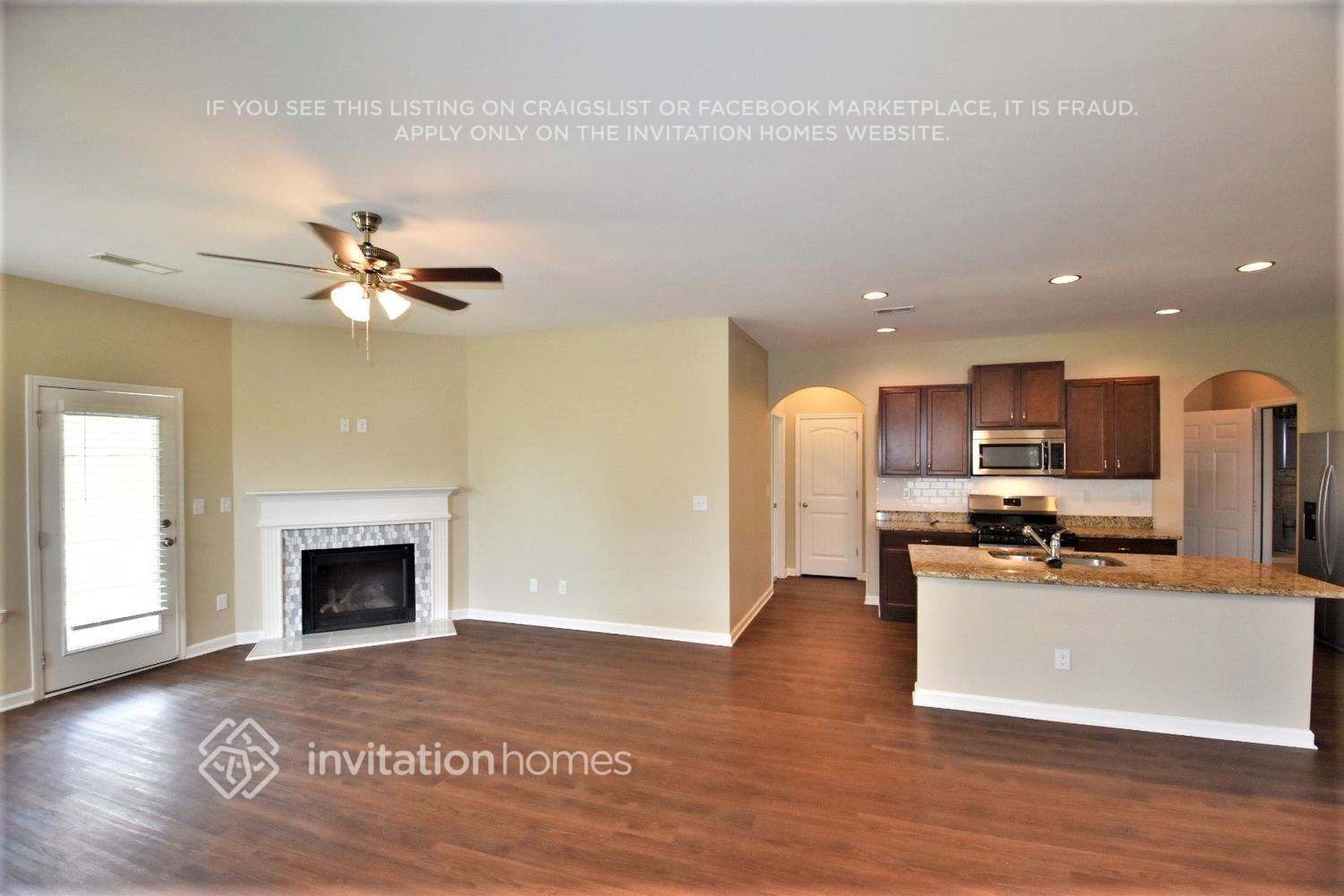 Building Photo - 1833 Crandon Ct