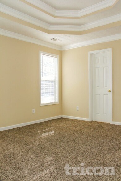 Building Photo - 15 Stewart Hollow Ln