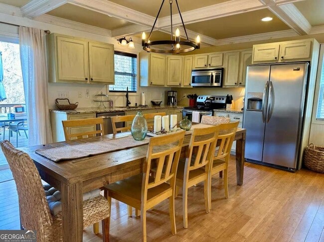 Building Photo - 35 High Point Trail