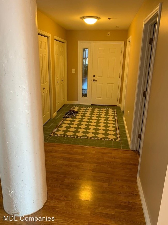 Building Photo - 2 br, 2 bath Apartment - 233 Jennison Place