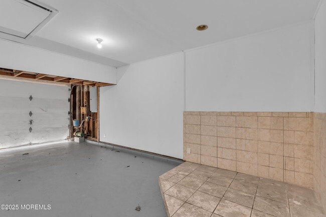 Building Photo - 64 Georgetown Blvd