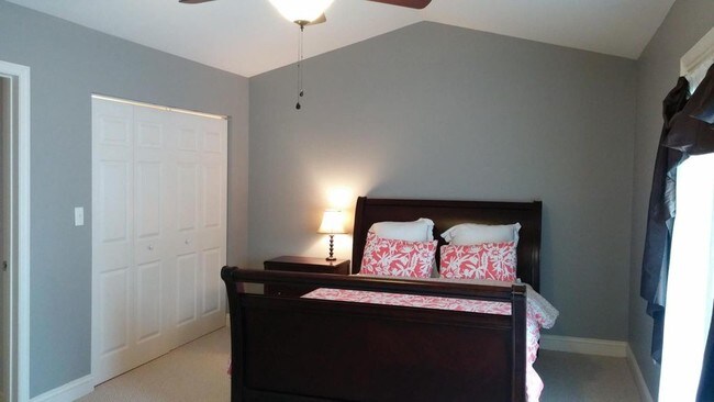 3rd Floor Master Bedroom - 4512 Great Oak Dr