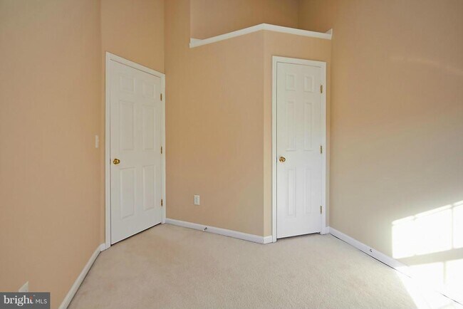 Building Photo - 1426 Park Garden Ln