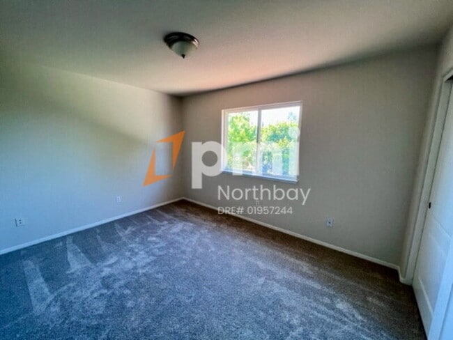 Building Photo - 2133 Beaujolais Ct