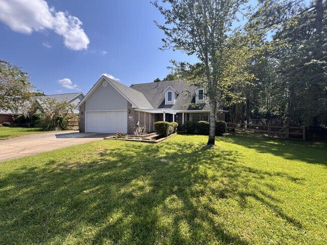 Primary Photo - 1000 Fay Dr