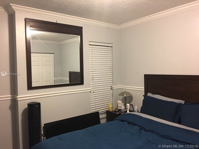 Building Photo - 12721 NW 102nd Pl