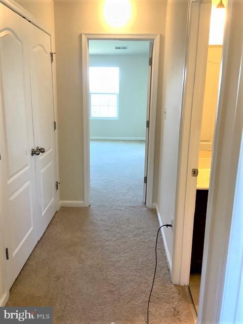 Building Photo - 8708 Sagebrush Ln