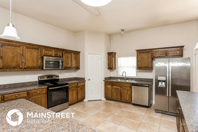Building Photo - 1229 Granada Dr