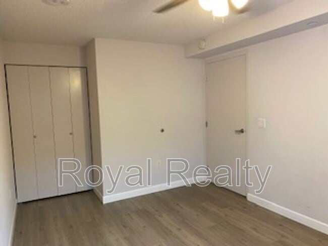 Building Photo - 7000 Hawaii Kai Dr