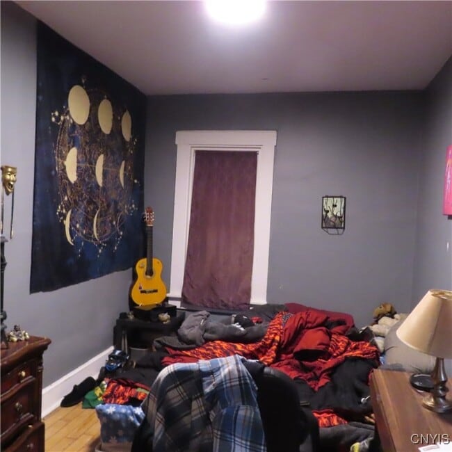 Building Photo - 540 Teall Ave