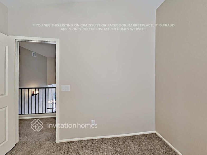 Building Photo - 12319 W Medlock Dr