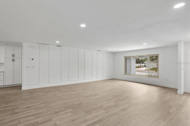 Building Photo - 2881 48th Way E