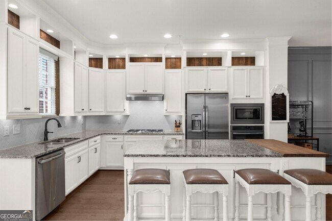 Building Photo - 410 Rose Garden Ln