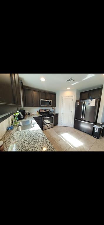 Building Photo - 127 Frasier Dr