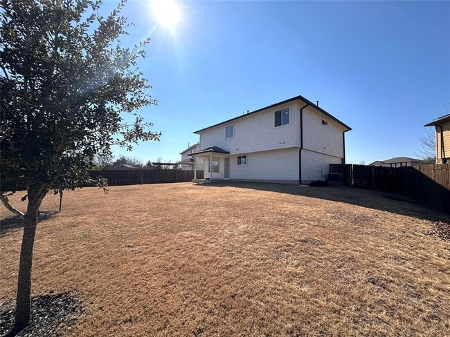 Building Photo - 11909 Big Sky Dr