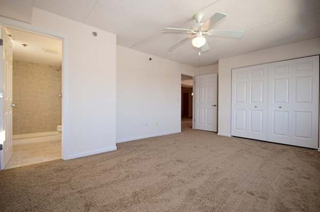 Building Photo - 8010 Riverwalk Dr
