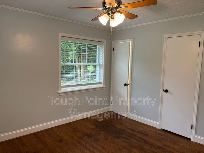 Building Photo - 6515 Randy Dr