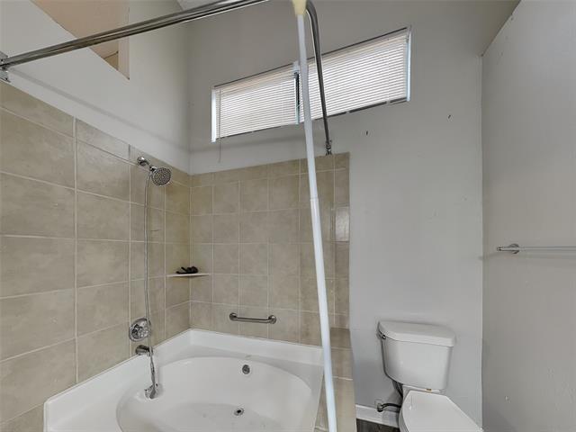 Building Photo - 1506 Briarpath Ln