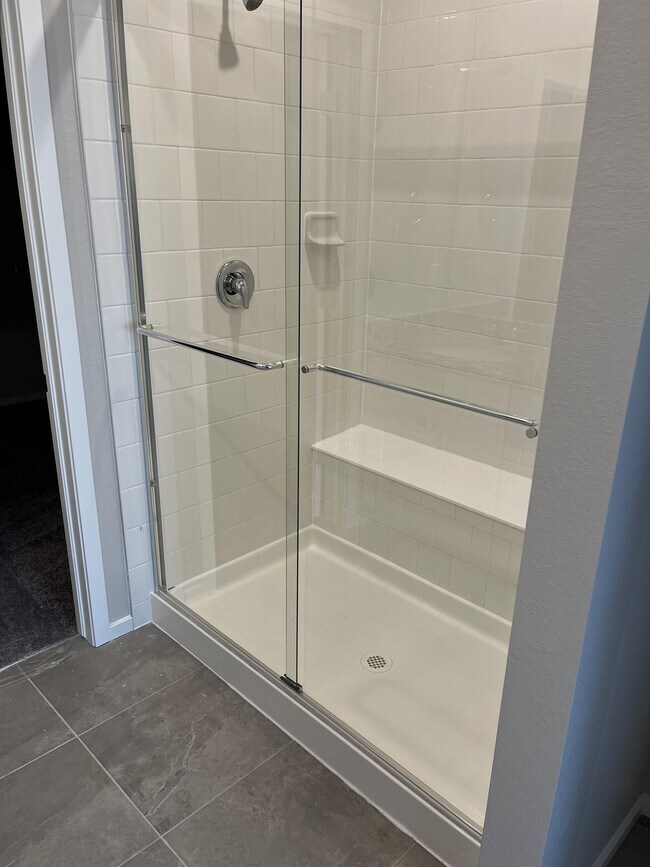 Building Photo - 23600 E 41st Ave