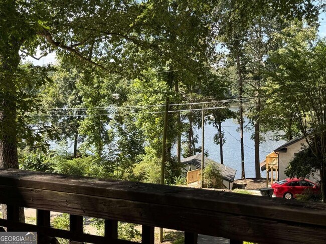 Building Photo - 8439 Lake Dr